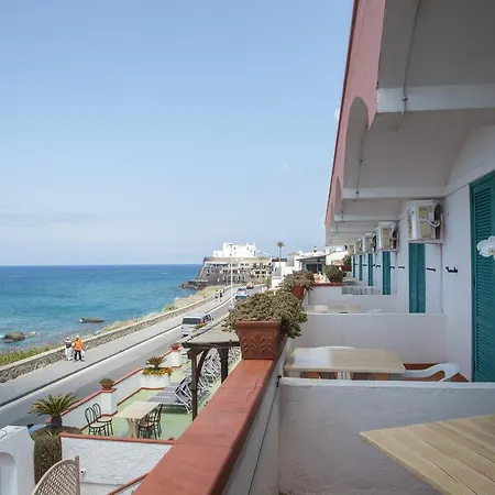Szálloda Santa Lucia 3*