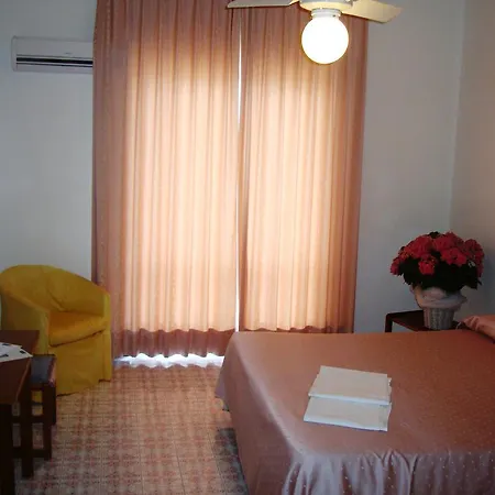 Szálloda Santa Lucia 3*